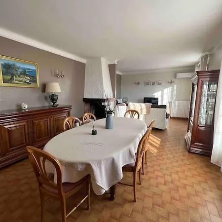 Gesinacris Avec Piscine * Camaret-sur-Aigues