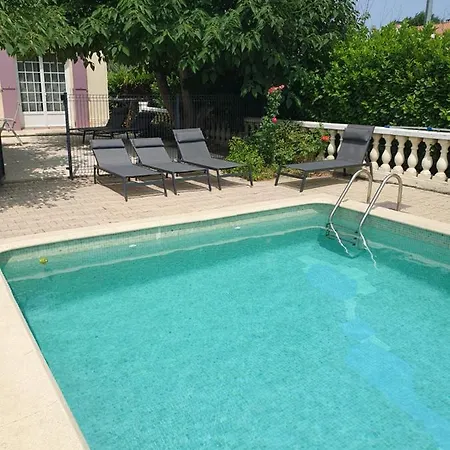 Ferienhaus Gesinacris Avec Piscine