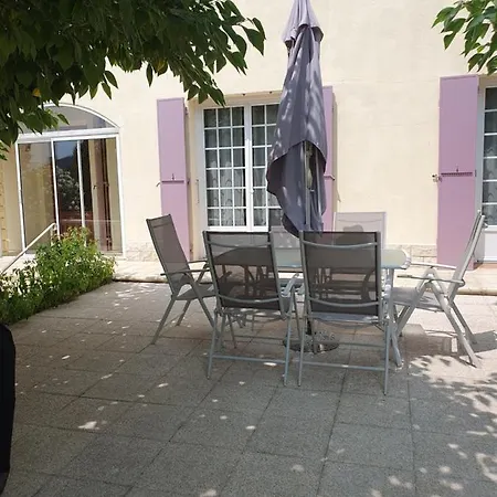 Gesinacris Avec Piscine Ferienhaus Camaret-sur-Aigues
