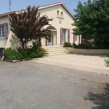 Gesinacris Avec Piscine Ferienhaus